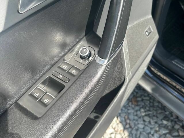 Фольксваген Пассат Вариант 2012 в Львове на Automoto.ua Черный Фольксваген Пассат Вариант, объемом двигателя 2 л и пробегом 245 тыс. км за 13000 $, фото 14 на Automoto.ua