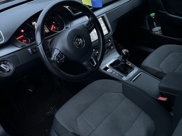 Чорний Фольксваген Пассат Варіант, об'ємом двигуна 2 л та пробігом 328 тис. км за 9600 $, фото 11 на Automoto.ua