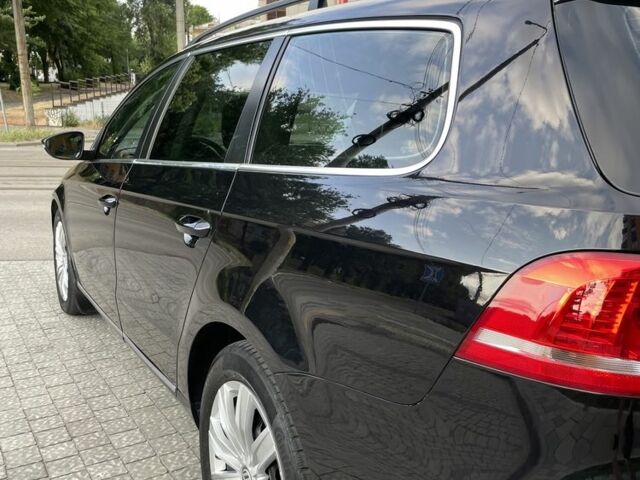 Черный Фольксваген Пассат Вариант, объемом двигателя 2 л и пробегом 280 тыс. км за 9900 $, фото 7 на Automoto.ua