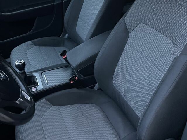 Черный Фольксваген Пассат Вариант, объемом двигателя 2 л и пробегом 280 тыс. км за 9900 $, фото 13 на Automoto.ua