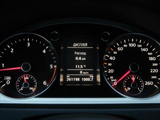 Черный Фольксваген Пассат Вариант, объемом двигателя 1.6 л и пробегом 262 тыс. км за 8800 $, фото 14 на Automoto.ua