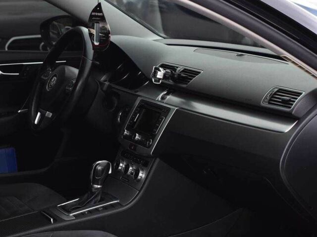 Чорний Фольксваген Пассат Варіант, об'ємом двигуна 2 л та пробігом 283 тис. км за 11499 $, фото 12 на Automoto.ua