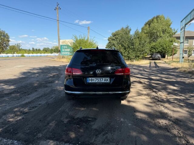 Черный Фольксваген Пассат Вариант, объемом двигателя 1.6 л и пробегом 273 тыс. км за 9200 $, фото 3 на Automoto.ua