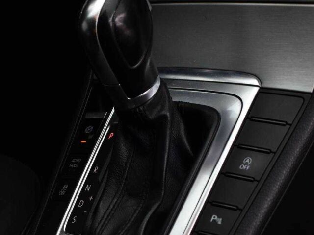 Чорний Фольксваген Пассат Варіант, об'ємом двигуна 2 л та пробігом 283 тис. км за 11499 $, фото 11 на Automoto.ua