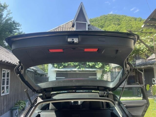 Чорний Фольксваген Пассат Варіант, об'ємом двигуна 2 л та пробігом 280 тис. км за 11900 $, фото 12 на Automoto.ua