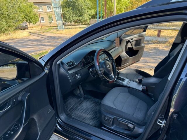 Черный Фольксваген Пассат Вариант, объемом двигателя 1.6 л и пробегом 273 тыс. км за 9200 $, фото 7 на Automoto.ua