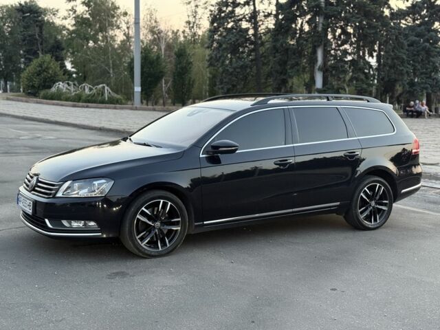 Фольксваген Пассат Вариант 2013 в Киеве на Automoto.ua Черный Фольксваген Пассат Вариант, объемом двигателя 2 л и пробегом 280 тыс. км за 11250 $, фото 3 на Automoto.ua