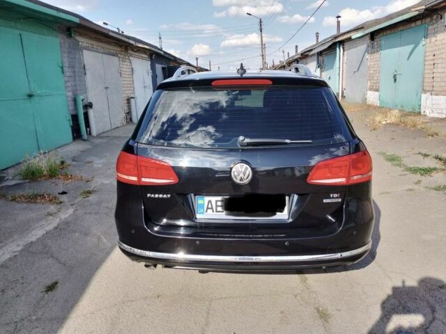 Черный Фольксваген Пассат Вариант, объемом двигателя 1.6 л и пробегом 304 тыс. км за 9700 $, фото 6 на Automoto.ua