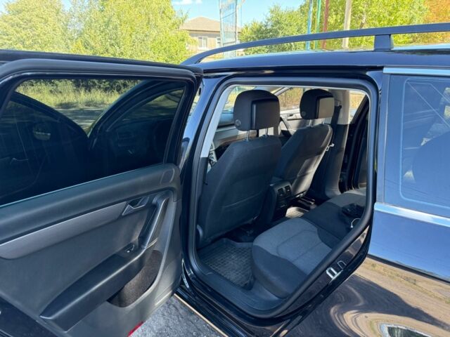 Черный Фольксваген Пассат Вариант, объемом двигателя 1.6 л и пробегом 273 тыс. км за 9200 $, фото 6 на Automoto.ua