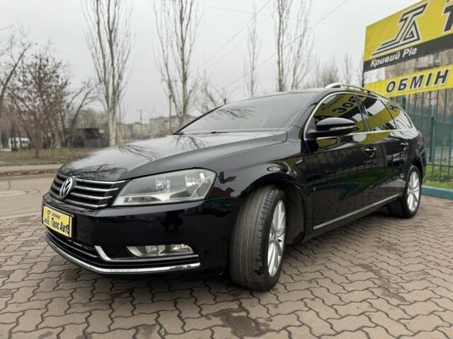 Черный Фольксваген Пассат Вариант, объемом двигателя 2 л и пробегом 284 тыс. км за 10950 $, фото 2 на Automoto.ua