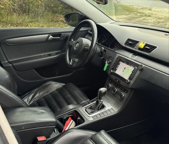 Черный Фольксваген Пассат Вариант, объемом двигателя 1.4 л и пробегом 236 тыс. км за 7950 $, фото 4 на Automoto.ua