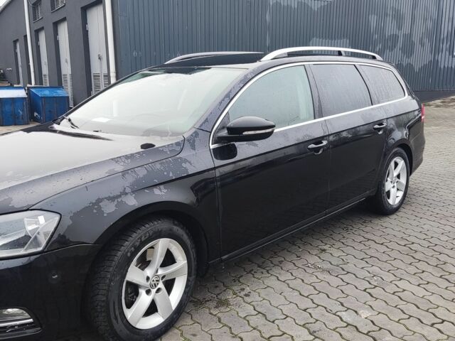 Чорний Фольксваген Пассат Варіант, об'ємом двигуна 1.6 л та пробігом 265 тис. км за 10300 $, фото 4 на Automoto.ua