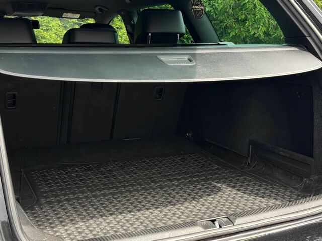 Черный Фольксваген Пассат Вариант, объемом двигателя 2 л и пробегом 83 тыс. км за 3500 $, фото 12 на Automoto.ua