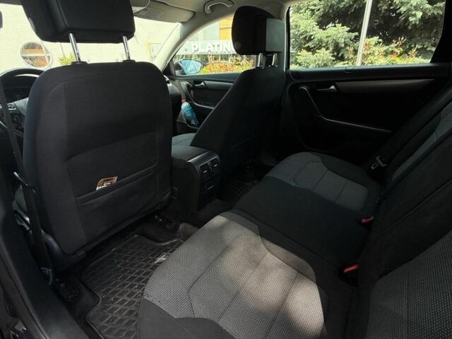 Черный Фольксваген Пассат Вариант, объемом двигателя 2 л и пробегом 230 тыс. км за 11700 $, фото 13 на Automoto.ua