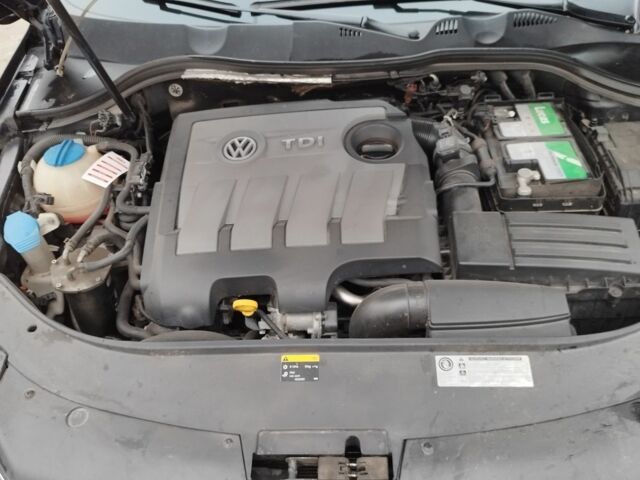 Чорний Фольксваген Пассат Варіант, об'ємом двигуна 1.6 л та пробігом 310 тис. км за 9700 $, фото 10 на Automoto.ua