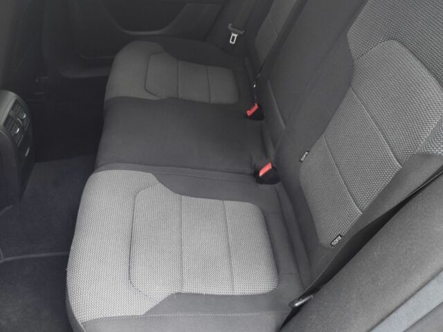 Чорний Фольксваген Пассат Варіант, об'ємом двигуна 1.6 л та пробігом 310 тис. км за 9700 $, фото 8 на Automoto.ua