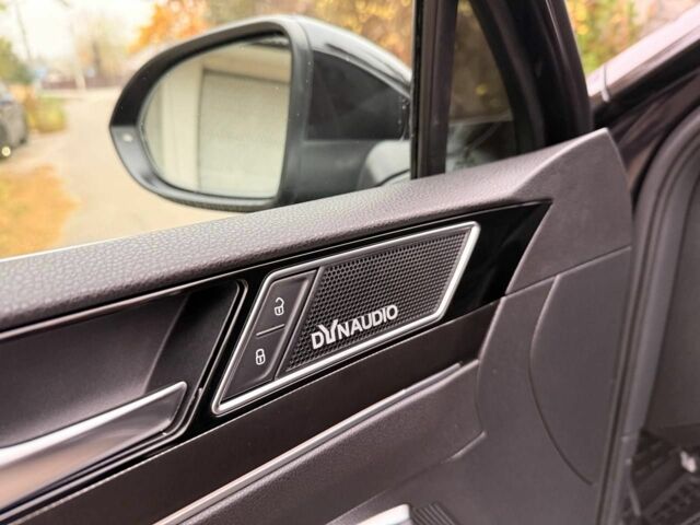 Чорний Фольксваген Пассат Варіант, об'ємом двигуна 2 л та пробігом 260 тис. км за 14900 $, фото 19 на Automoto.ua