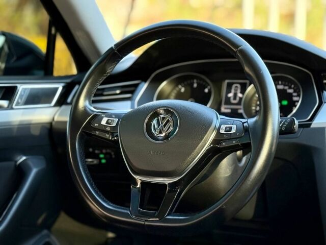 Черный Фольксваген Пассат Вариант, объемом двигателя 2 л и пробегом 250 тыс. км за 13500 $, фото 17 на Automoto.ua