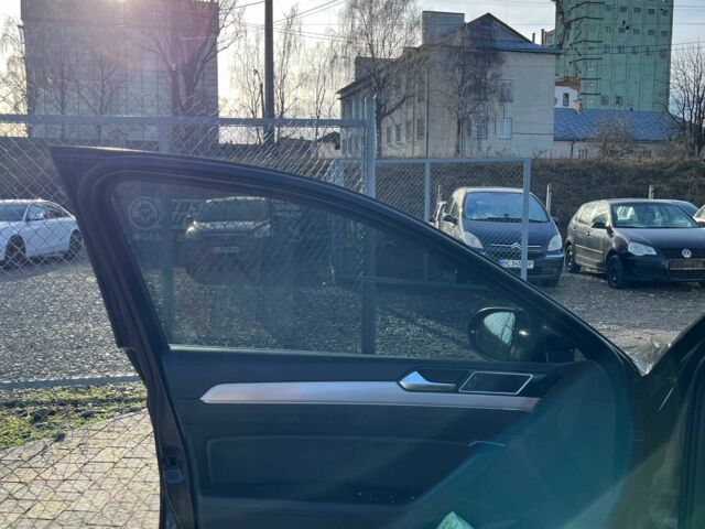 Черный Фольксваген Пассат Вариант, объемом двигателя 2 л и пробегом 252 тыс. км за 16950 $, фото 18 на Automoto.ua