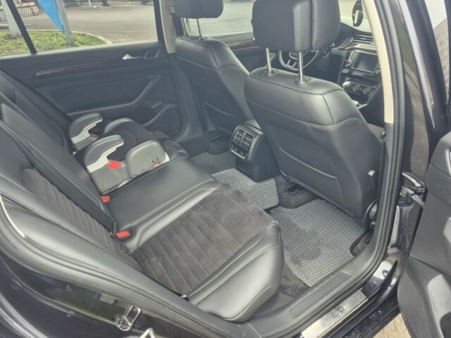 Чорний Фольксваген Пассат Варіант, об'ємом двигуна 2 л та пробігом 340 тис. км за 13900 $, фото 7 на Automoto.ua