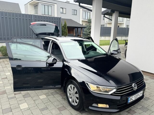 Черный Фольксваген Пассат Вариант, объемом двигателя 1.6 л и пробегом 255 тыс. км за 11900 $, фото 22 на Automoto.ua