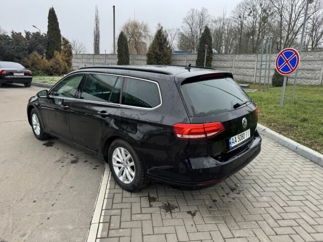 Черный Фольксваген Пассат Вариант, объемом двигателя 2 л и пробегом 300 тыс. км за 11600 $, фото 3 на Automoto.ua