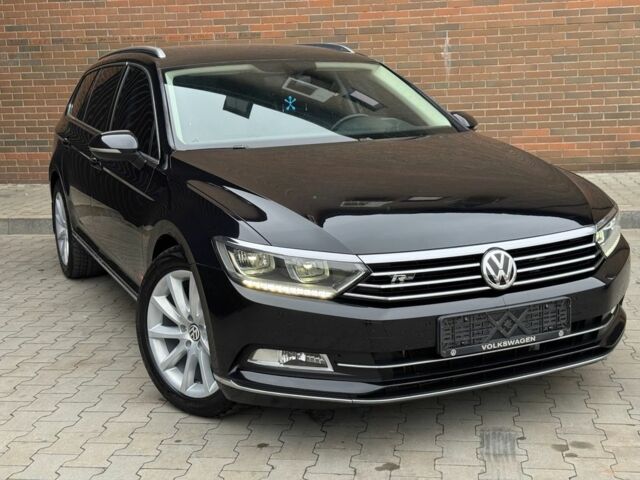 Чорний Фольксваген Пассат Варіант, об'ємом двигуна 2 л та пробігом 228 тис. км за 14900 $, фото 1 на Automoto.ua