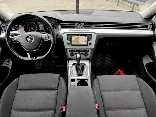 Чорний Фольксваген Пассат Варіант, об'ємом двигуна 2 л та пробігом 190 тис. км за 14899 $, фото 12 на Automoto.ua