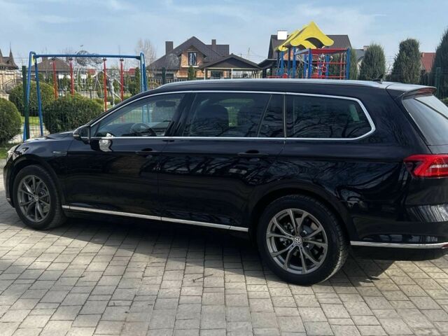 Чорний Фольксваген Пассат Варіант, об'ємом двигуна 2 л та пробігом 153 тис. км за 20400 $, фото 3 на Automoto.ua