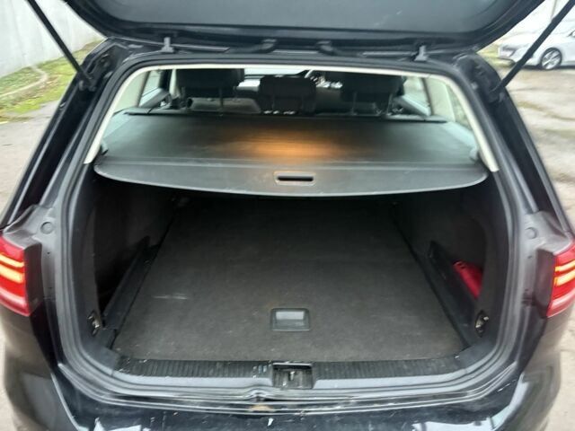 Черный Фольксваген Пассат Вариант, объемом двигателя 2 л и пробегом 129 тыс. км за 5400 $, фото 13 на Automoto.ua