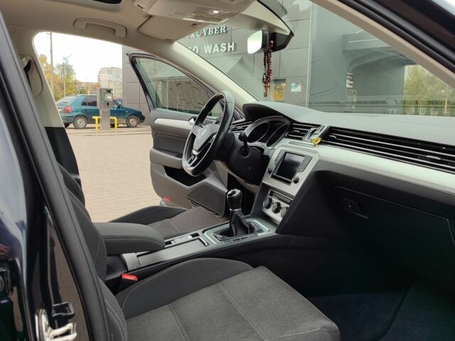 Фольксваген Пассат Варіант 2016 у Стрые на Automoto.ua Чорний Фольксваген Пассат Варіант, об'ємом двигуна 2 л та пробігом 232 тис. км за 16500 $, фото 6 на Automoto.ua