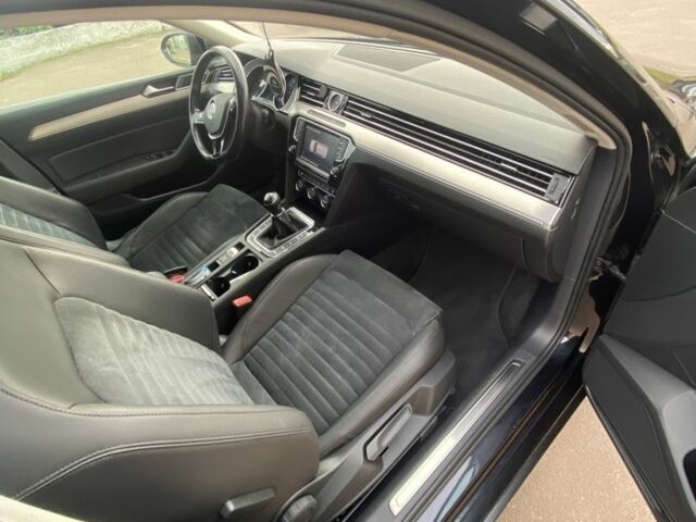 Чорний Фольксваген Пассат Варіант, об'ємом двигуна 2 л та пробігом 245 тис. км за 15500 $, фото 14 на Automoto.ua