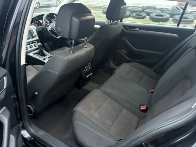 Черный Фольксваген Пассат Вариант, объемом двигателя 2 л и пробегом 129 тыс. км за 5400 $, фото 11 на Automoto.ua