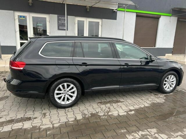 Черный Фольксваген Пассат Вариант, объемом двигателя 2 л и пробегом 212 тыс. км за 15000 $, фото 1 на Automoto.ua