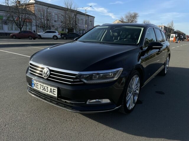 Черный Фольксваген Пассат Вариант, объемом двигателя 2 л и пробегом 310 тыс. км за 15500 $, фото 1 на Automoto.ua