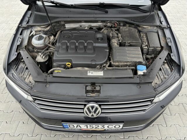 Чорний Фольксваген Пассат Варіант, об'ємом двигуна 2 л та пробігом 220 тис. км за 16000 $, фото 19 на Automoto.ua