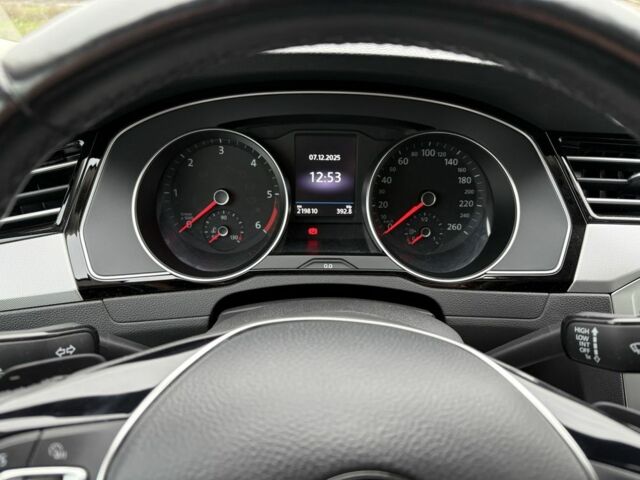 Чорний Фольксваген Пассат Варіант, об'ємом двигуна 2 л та пробігом 220 тис. км за 16000 $, фото 16 на Automoto.ua