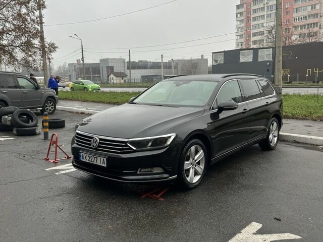 Черный Фольксваген Пассат Вариант, объемом двигателя 2 л и пробегом 380 тыс. км за 12500 $, фото 2 на Automoto.ua