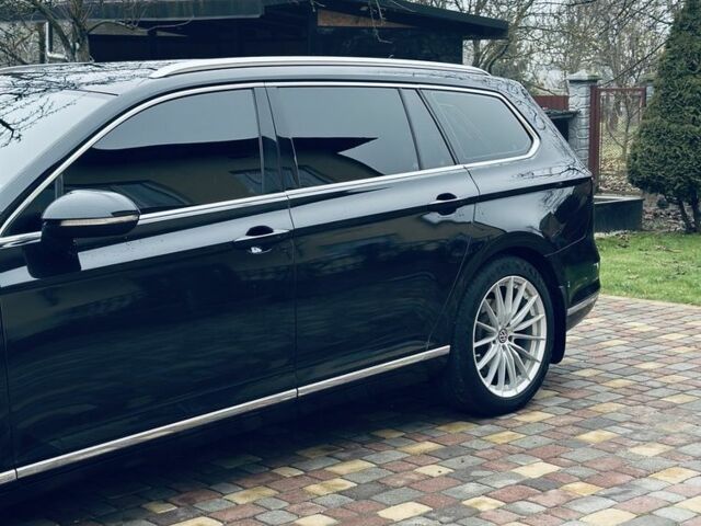 Чорний Фольксваген Пассат Варіант, об'ємом двигуна 2 л та пробігом 263 тис. км за 18450 $, фото 1 на Automoto.ua