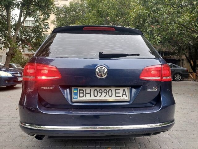 Фольксваген Пассат Варіант 2018 у Одесі на Automoto.ua Чорний Фольксваген Пассат Варіант, об'ємом двигуна 2 л та пробігом 40 тис. км за 8000 $, фото 3 на Automoto.ua