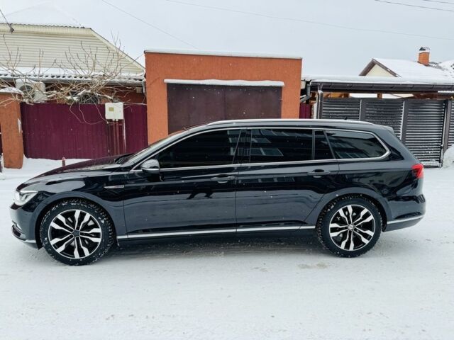 Чорний Фольксваген Пассат Варіант, об'ємом двигуна 2 л та пробігом 78 тис. км за 25500 $, фото 4 на Automoto.ua