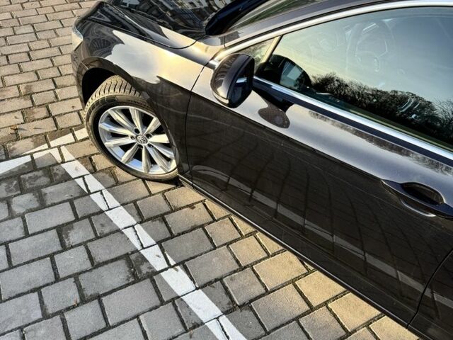 Чорний Фольксваген Пассат Варіант, об'ємом двигуна 2 л та пробігом 147 тис. км за 18300 $, фото 3 на Automoto.ua