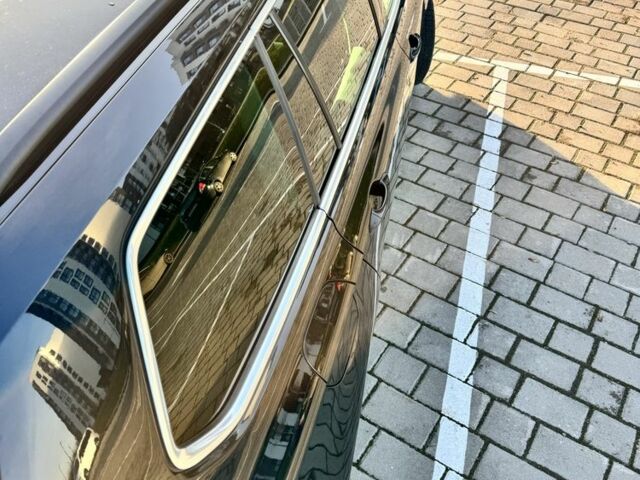 Чорний Фольксваген Пассат Варіант, об'ємом двигуна 2 л та пробігом 147 тис. км за 18300 $, фото 6 на Automoto.ua