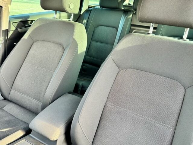 Чорний Фольксваген Пассат Варіант, об'ємом двигуна 2 л та пробігом 147 тис. км за 18300 $, фото 15 на Automoto.ua