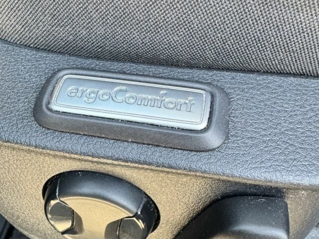 Чорний Фольксваген Пассат Варіант, об'ємом двигуна 2 л та пробігом 147 тис. км за 18300 $, фото 22 на Automoto.ua