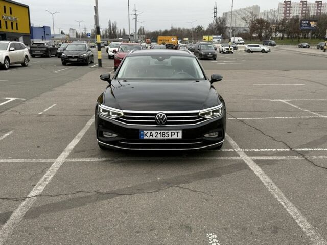 Черный Фольксваген Пассат Вариант, объемом двигателя 2 л и пробегом 190 тыс. км за 20700 $, фото 4 на Automoto.ua