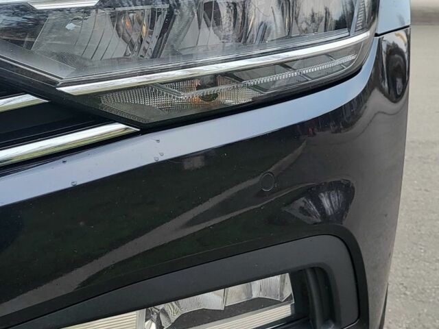 Черный Фольксваген Пассат Вариант, объемом двигателя 2 л и пробегом 182 тыс. км за 22500 $, фото 7 на Automoto.ua