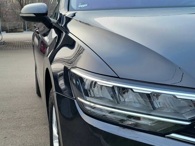 Черный Фольксваген Пассат Вариант, объемом двигателя 2 л и пробегом 182 тыс. км за 22500 $, фото 6 на Automoto.ua