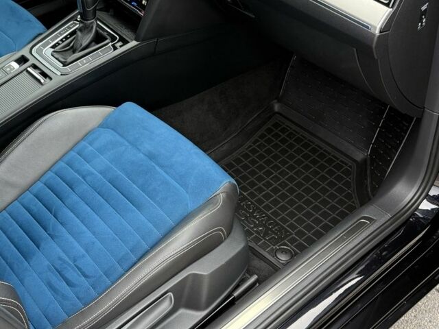 Черный Фольксваген Пассат Вариант, объемом двигателя 2 л и пробегом 190 тыс. км за 20700 $, фото 21 на Automoto.ua