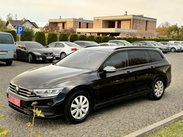 Фольксваген Пассат Вариант 2021 в Жовкве на Automoto.ua Черный Фольксваген Пассат Вариант, объемом двигателя 2 л и пробегом 175 тыс. км за 21900 $, фото 4 на Automoto.ua